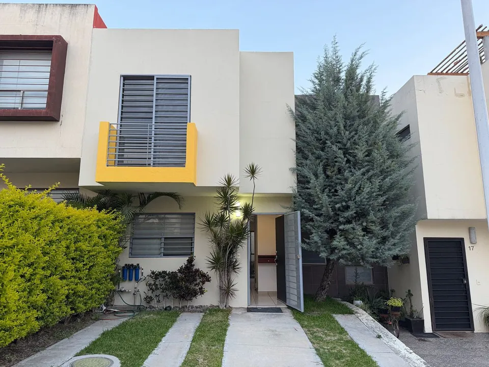 Hermosa casa en renta en Las Terrazas