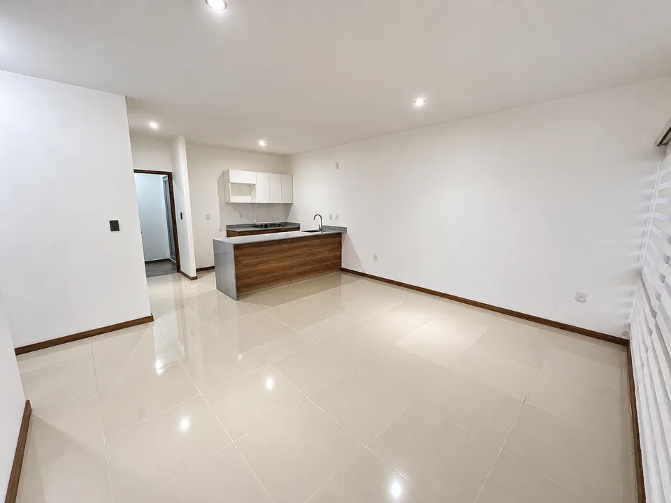 Foto 2 de Departamento en Renta en Cerro del Tesoro en Escenia Residencial