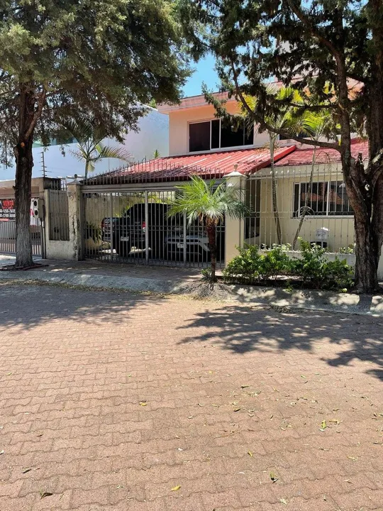 Casa en Venta Bugambilias