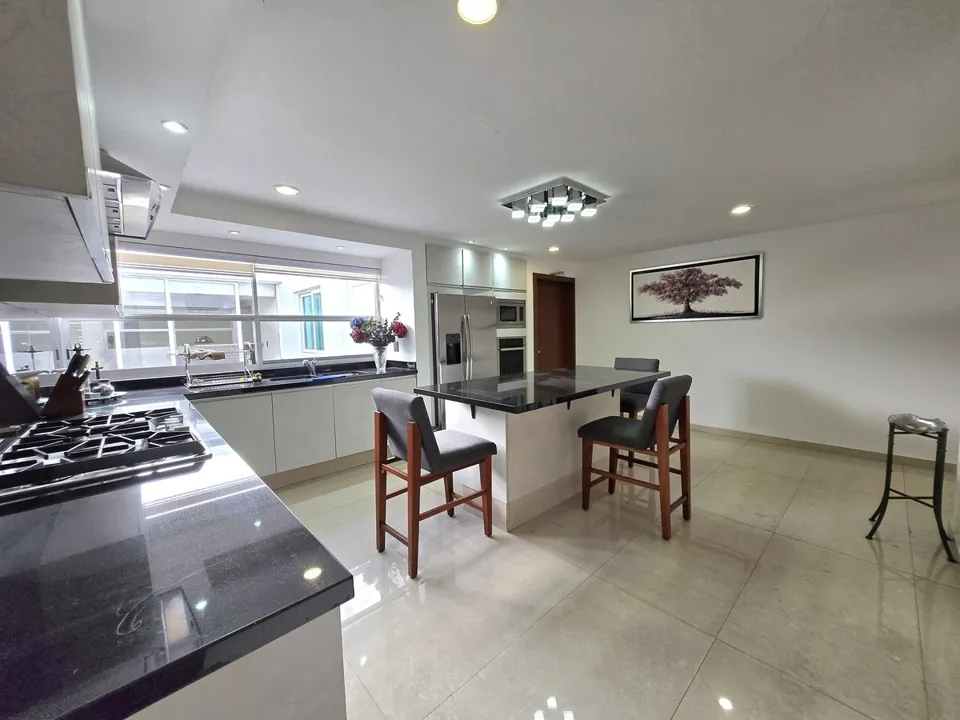 Foto 4 de Casa en venta recién remodelada en Providencia
