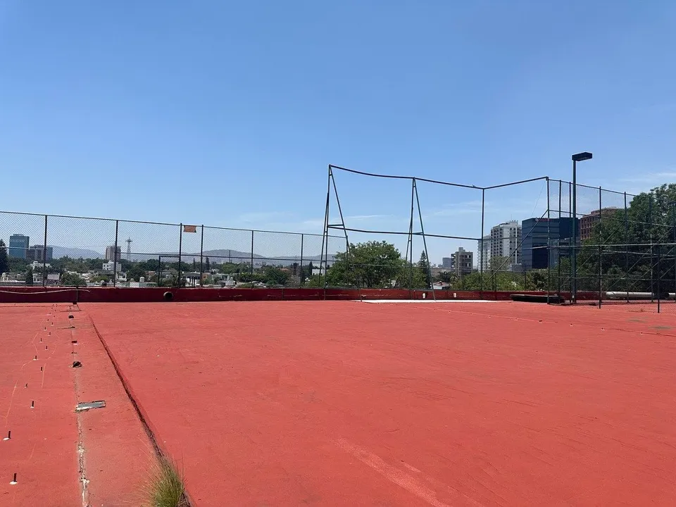 Foto 8 de Renta de canchas para instalar pádel en Hotel Fiesta Americana, Vallarta Pte.
