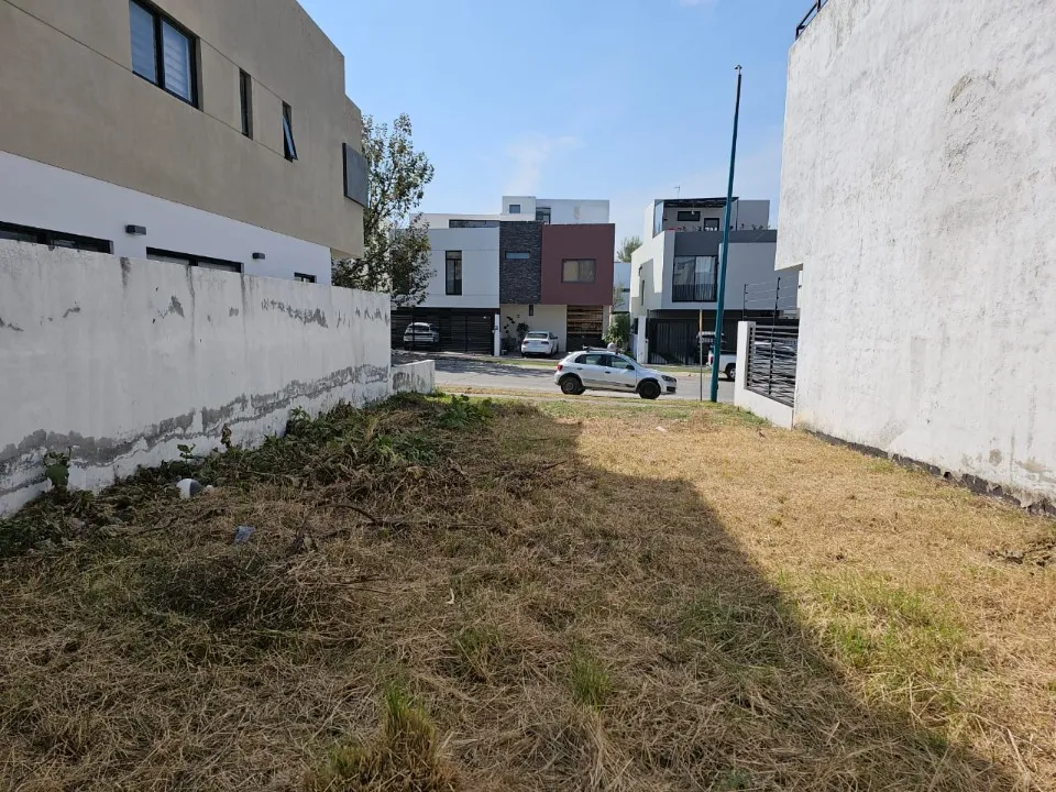 Foto 4 de Terreno en venta en Circuito del Bosque, Bosques Vallarta, Zapopan