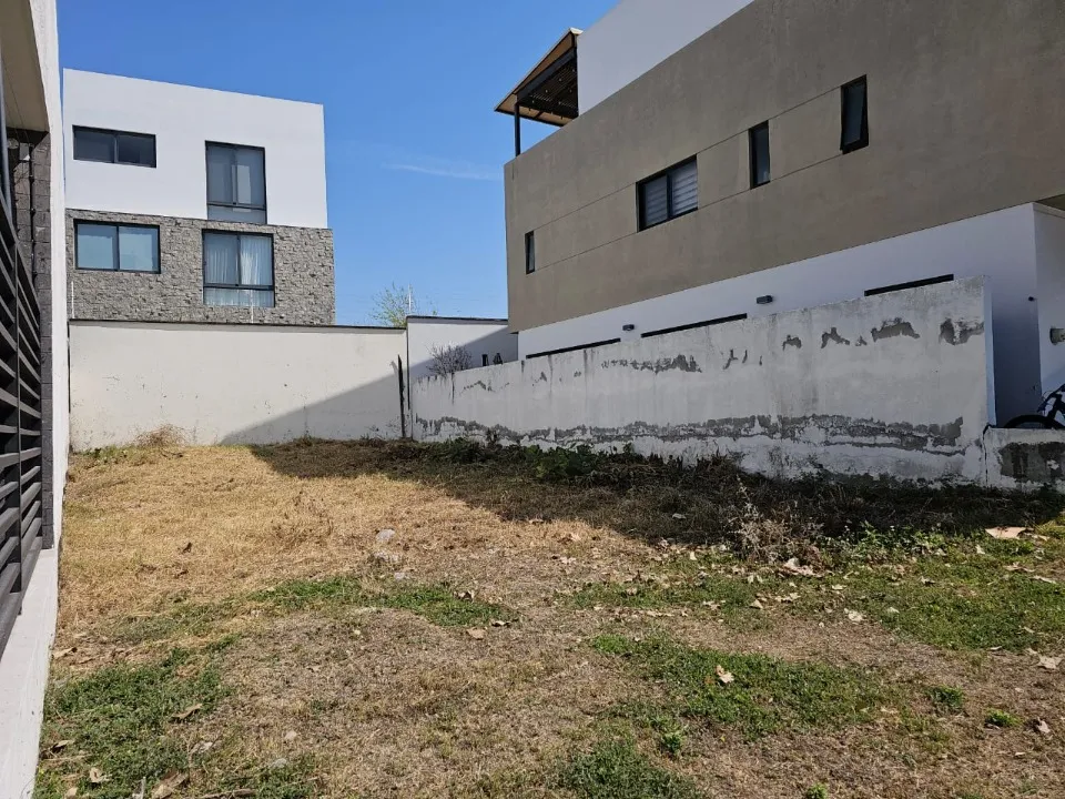 Foto 5 de Terreno en venta en Circuito del Bosque, Bosques Vallarta, Zapopan