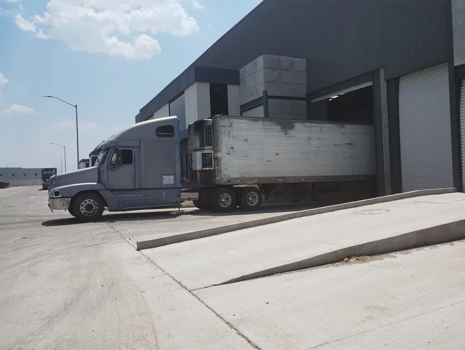 Foto 5 de Bodega en Renta , NAVE – Parque Industrial    LOPEZ MATEOS TLAJOMULCO