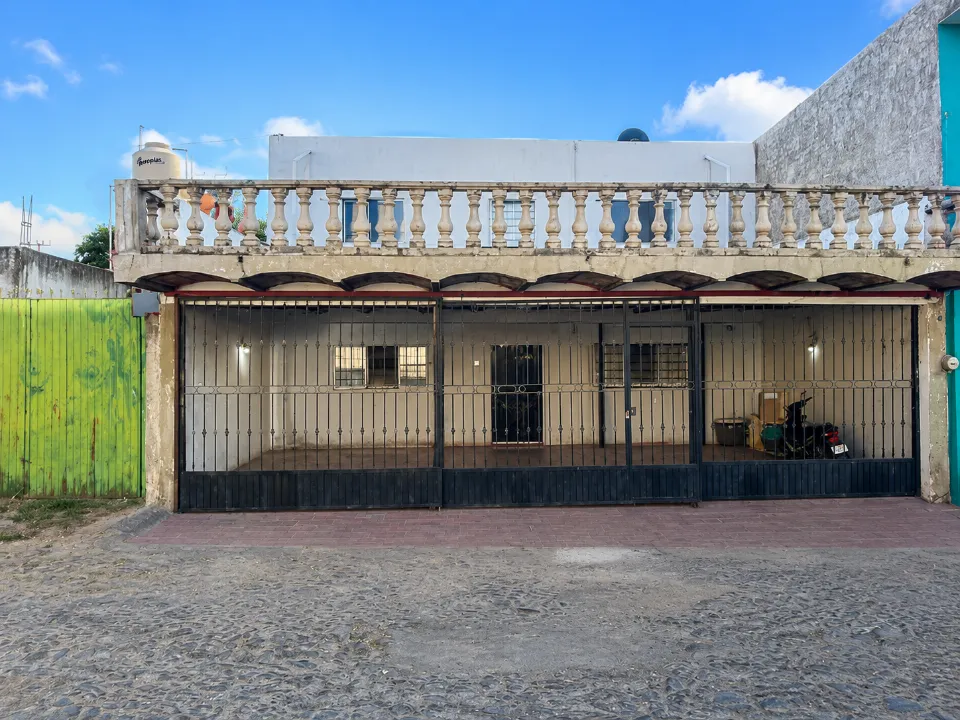 Casa en venta en Calle Pedro Moreno, La Primavera, Zapopan