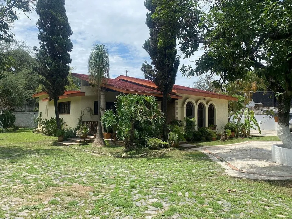 CASA DE CAMPO EN TONALA