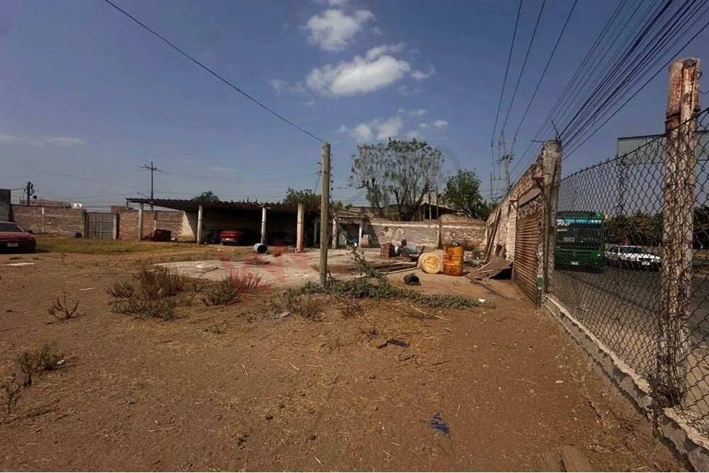 Foto 3 de Propiedad en RENTA - Carretera Libre a Zapotlanejo 280, La Gigantera, 45420 Tonalá, Jal, México