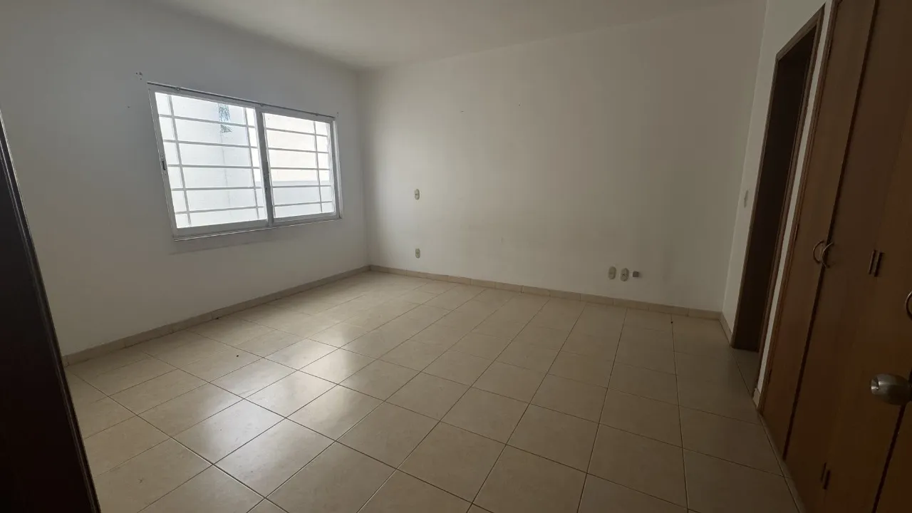 Foto 4 de Casa en venta en Calle Aldous Huxley, Vallarta Universidad, Zapopan