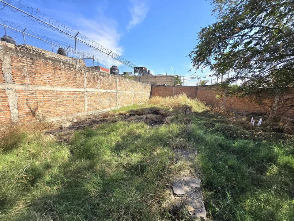 Foto 7 de Terreno en renta ideal para negocio