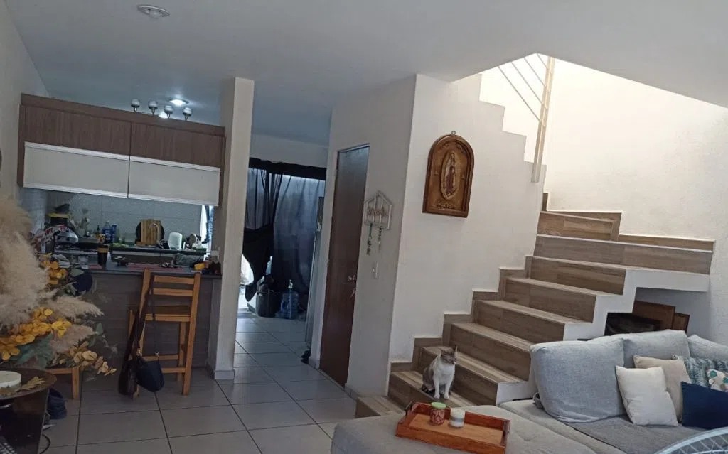 Foto 3 de CASA EN VENTA EN CONDOMINIO PARQUE ALCALDE – PARQUES DE TESISTÁN | ZAPOPAN