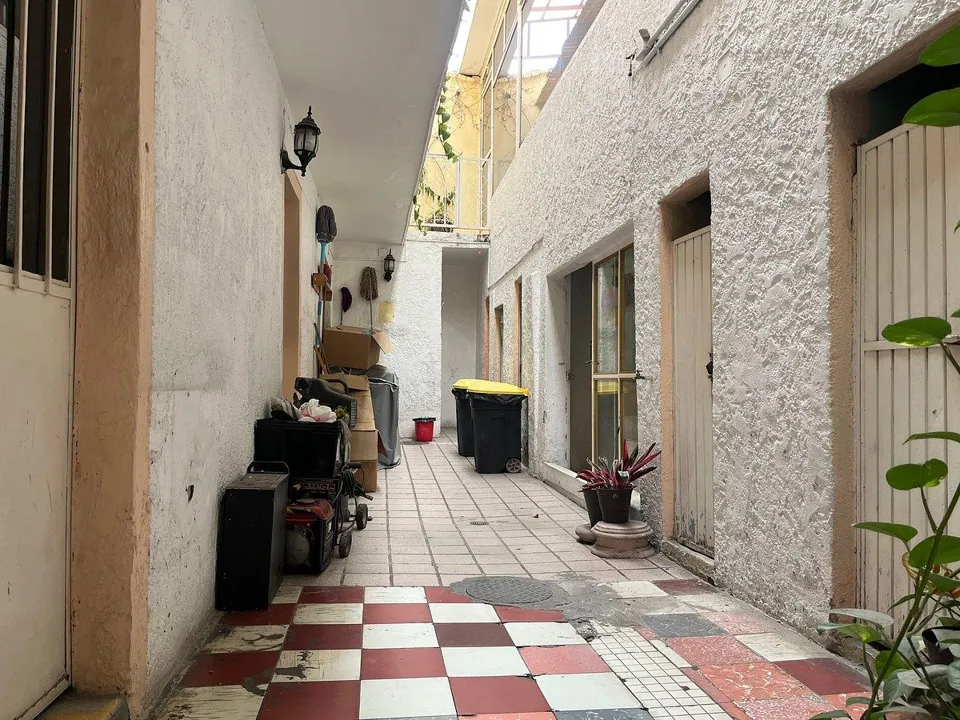 Foto 6 de Casa con uso de suelo mixto en Venta, Col. Santa Teresita, Guadalajara