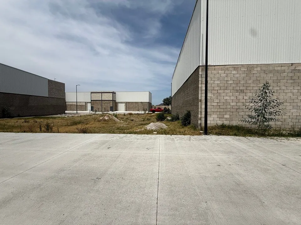 Foto 4 de Terreno Industrial en Venta en La Venta 2