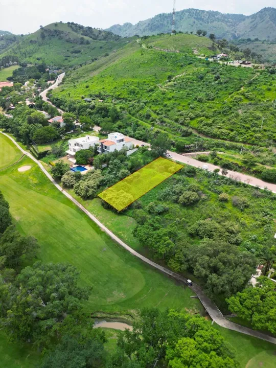 Foto 5 de Terrenos frente al campo de golf Las Cañadas