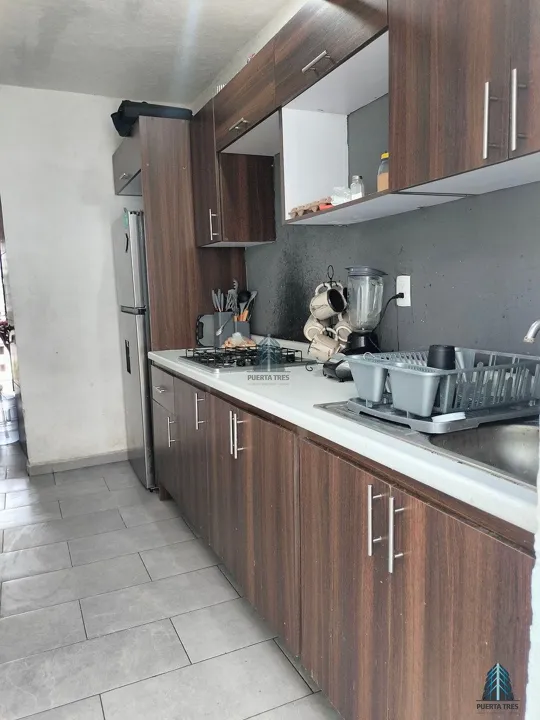 Foto 4 de Casa de 2 niveles en condominio en Real del Sol