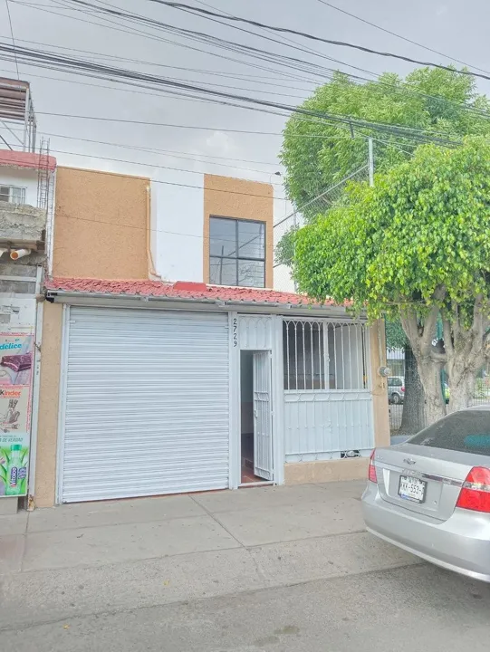 Casa en Venta con Espacios Funcionales – Parques de Santa María