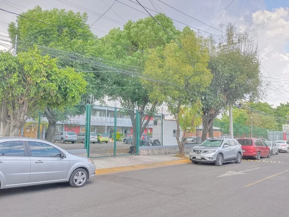 Foto 3 de Casa en Venta con Espacios Funcionales – Parques de Santa María