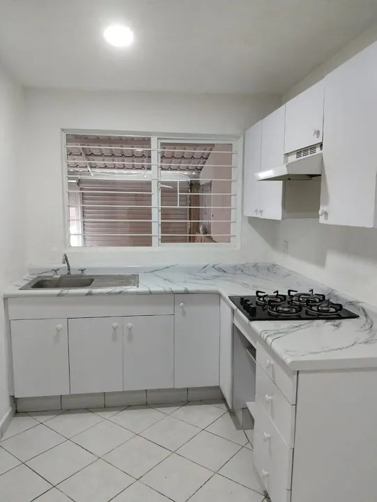Foto 4 de Casa en Venta con Espacios Funcionales – Parques de Santa María