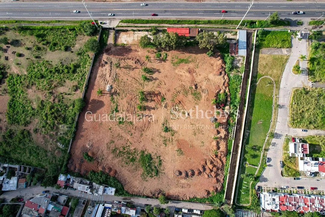 Terreno Industrial en venta y renta - Tlajomulco de Zuñiga