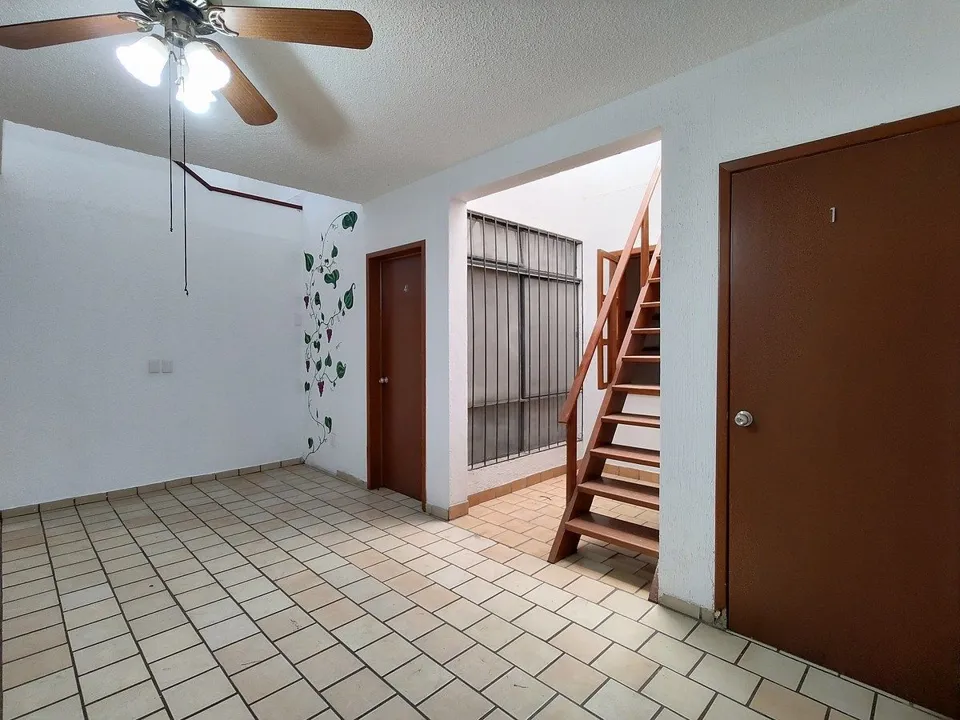 Foto 8 de Casa en RENTA - 1 planta - Chapalita, ideal para oficina o consultorios