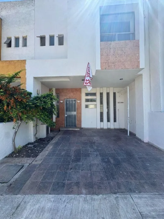 Casa en venta en Valle de San Sebastian, Jardines del Valle, Zapopan