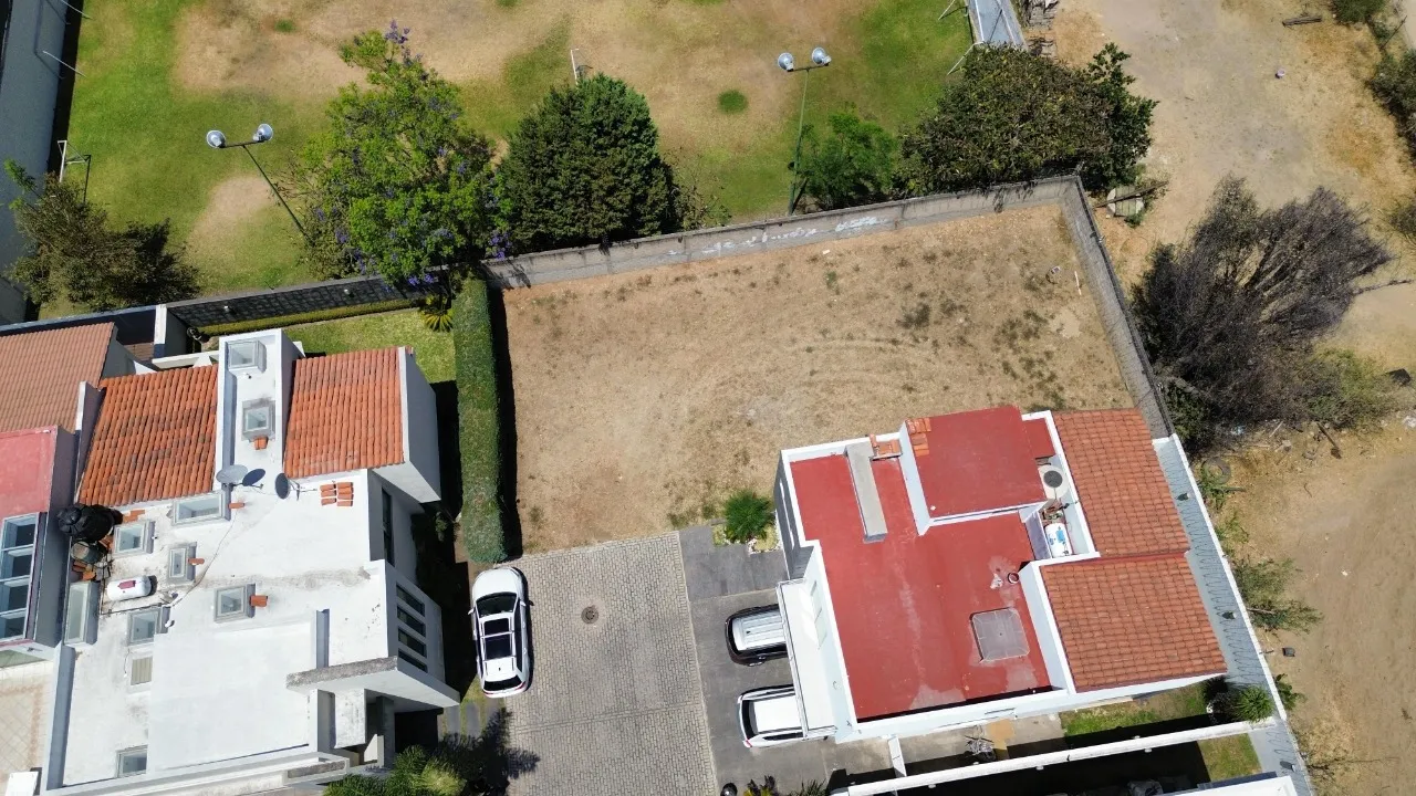 Foto 2 de Terreno en venta en Avenida Paseo De La Luna, Solares Residencial, Zapopan