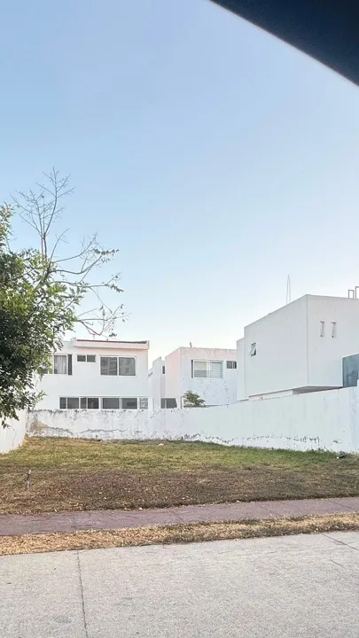 Foto 3 de Terreno en Venta en Solares - Coto Cinco 101