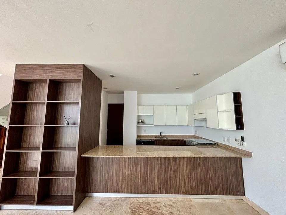 Foto 5 de Casa amplia en Renta en Porta Real coto Salerno