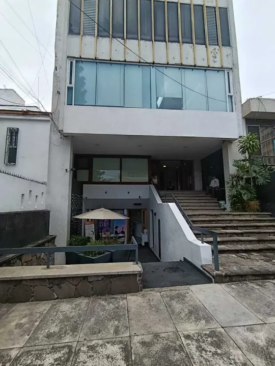 Foto 2 de Oficina en Renta en  Ladrón de Guevara - Garibaldi 2565