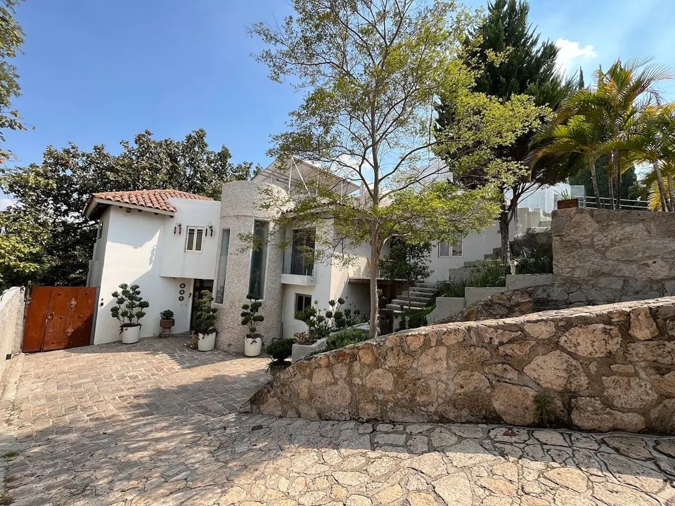 SE VENDE INCREIBLE CASA UBICADA EN EL PALOMAR