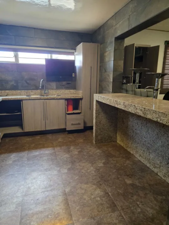 Foto 5 de Casa en venta en Calle Secundina Gallo, San Andrés, Guadalajara