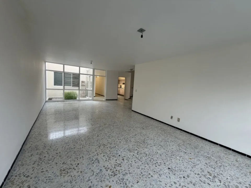 Foto 9 de Casa en venta en Calle Joaquin Angulo a unos pasos del Edificio Bansi
