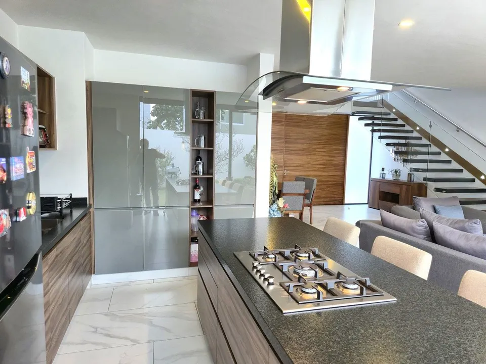 Foto 9 de Casa en venta con recámara en planta baja en Bosques de Santa Anita 🌲
