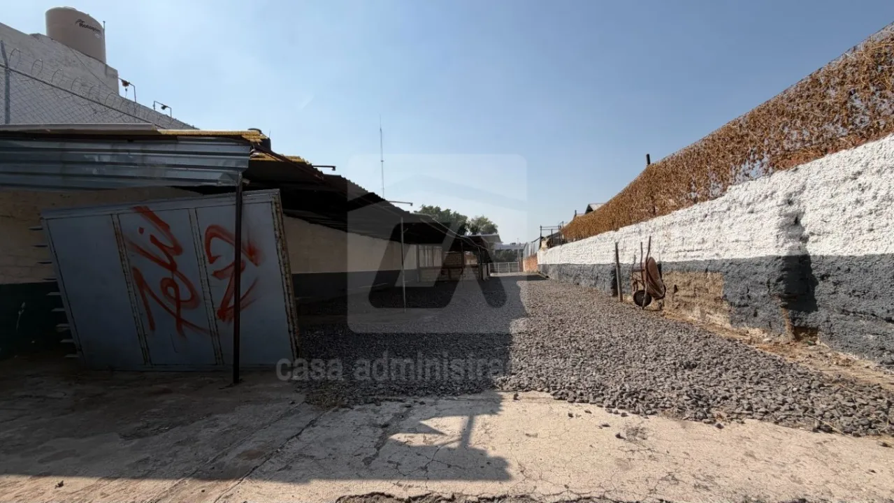 Foto 4 de Terreno en venta en Calle Juan de Dios Robledo, Blanco y Cuellar , Guadalajara