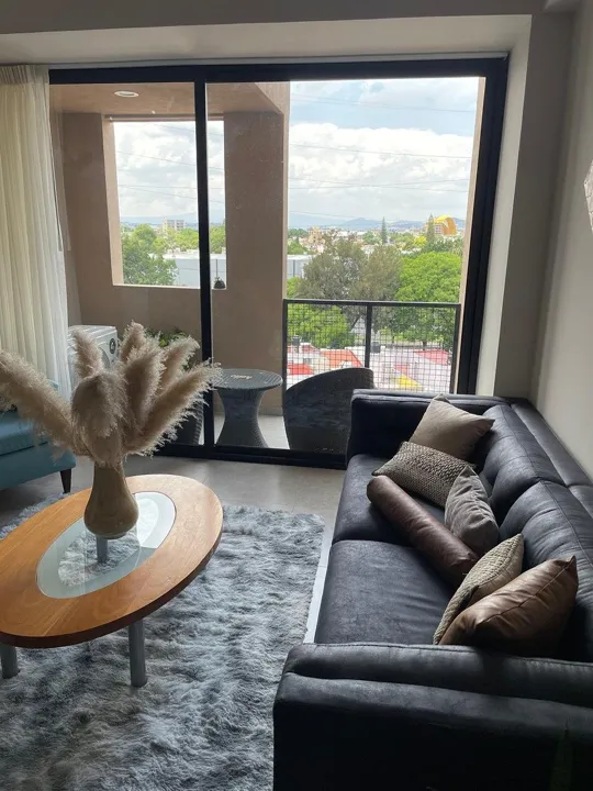 Foto 3 de DEPARTAMENTO EN VENTA EN ARCOS VALLARTA AMUEBLADO $2'990,000 pesos