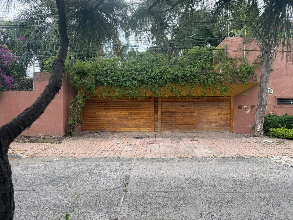 Casa en venta, Col. Jardines Del Bosque, Guadalajara, Jalisco.