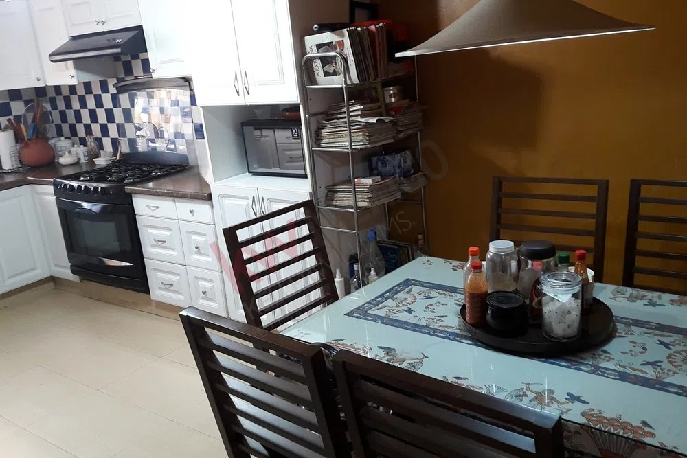 Foto 2 de Casa en Venta en San Sebastián El Grande Tlajomulco