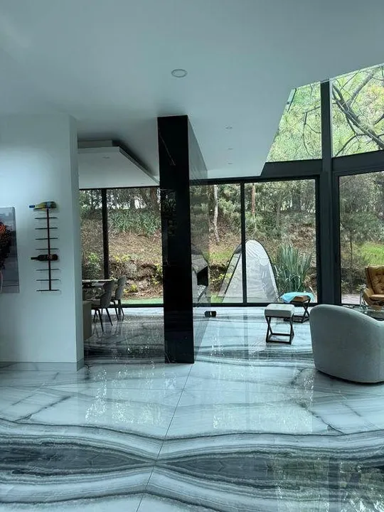 Foto 3 de SE RENTA MODERNA CASA EN EL CIELO JUNTO A AREA ARBOLADA