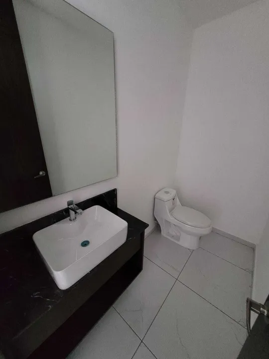 Foto 8 de Casa en Venta en  Mariano Otero, Zapopan.