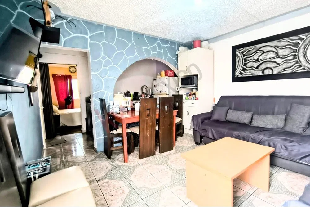 Foto 9 de Casa en venta con departamento independiente