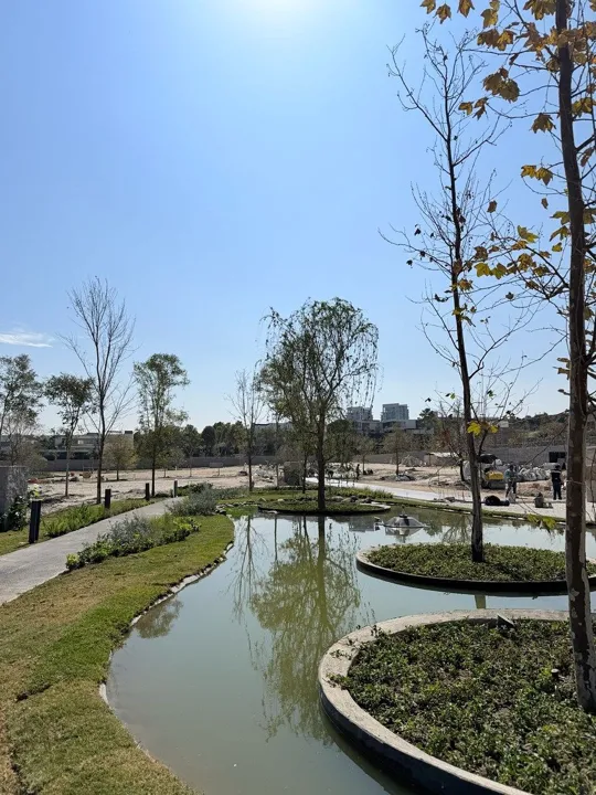 Foto 5 de Terreno en venta en Zona Andares