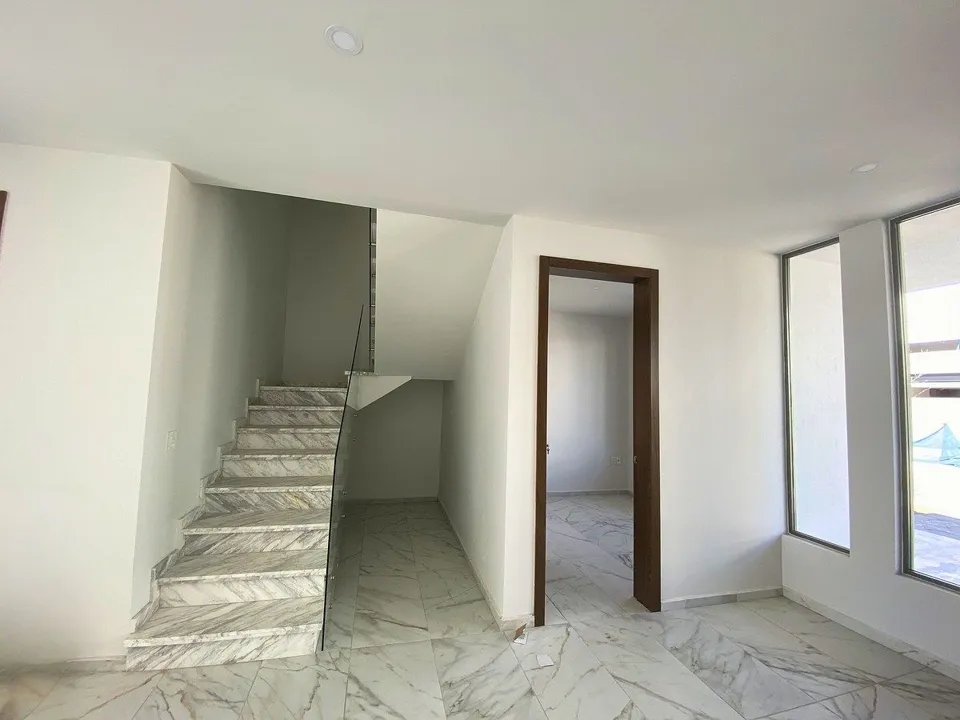 Foto 2 de Casa en Renta con Estudio en PB y Roof Garden | Soare II, Solares