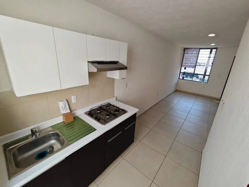 Foto 6 de Casa en Venta en Colinas de Tonalá | Acceso Controlado | 3 Recámaras | Cochera para 2 Autos