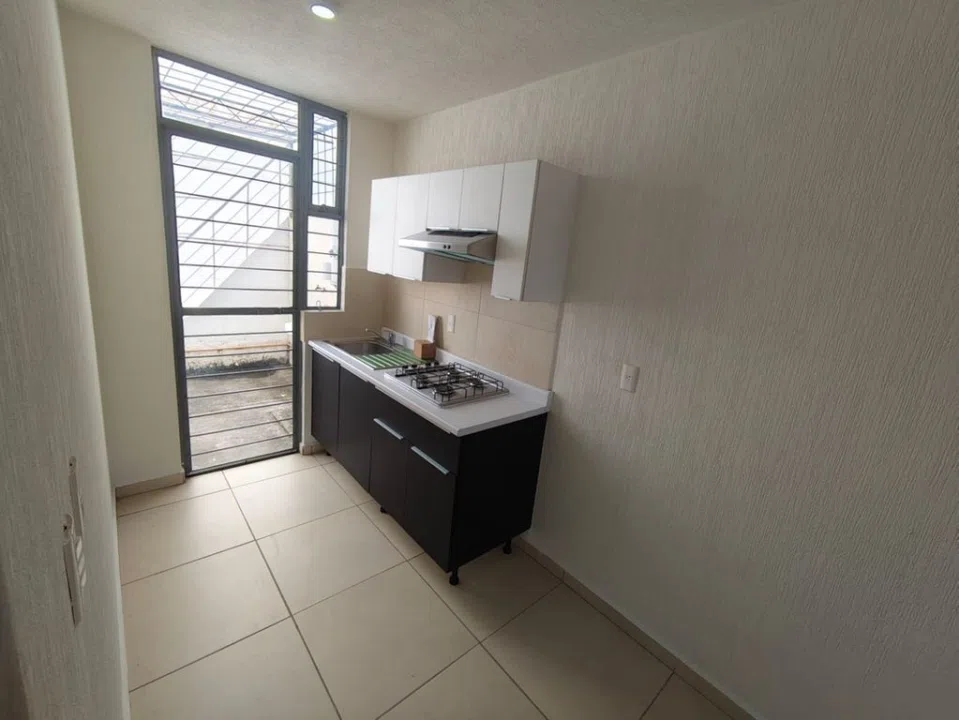 Foto 7 de Casa en Venta en Colinas de Tonalá | Acceso Controlado | 3 Recámaras | Cochera para 2 Autos