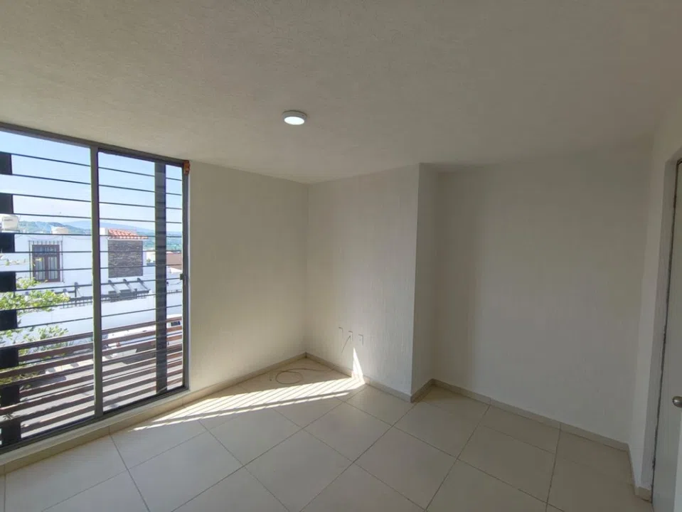 Foto 9 de Casa en Venta en Colinas de Tonalá | Acceso Controlado | 3 Recámaras | Cochera para 2 Autos