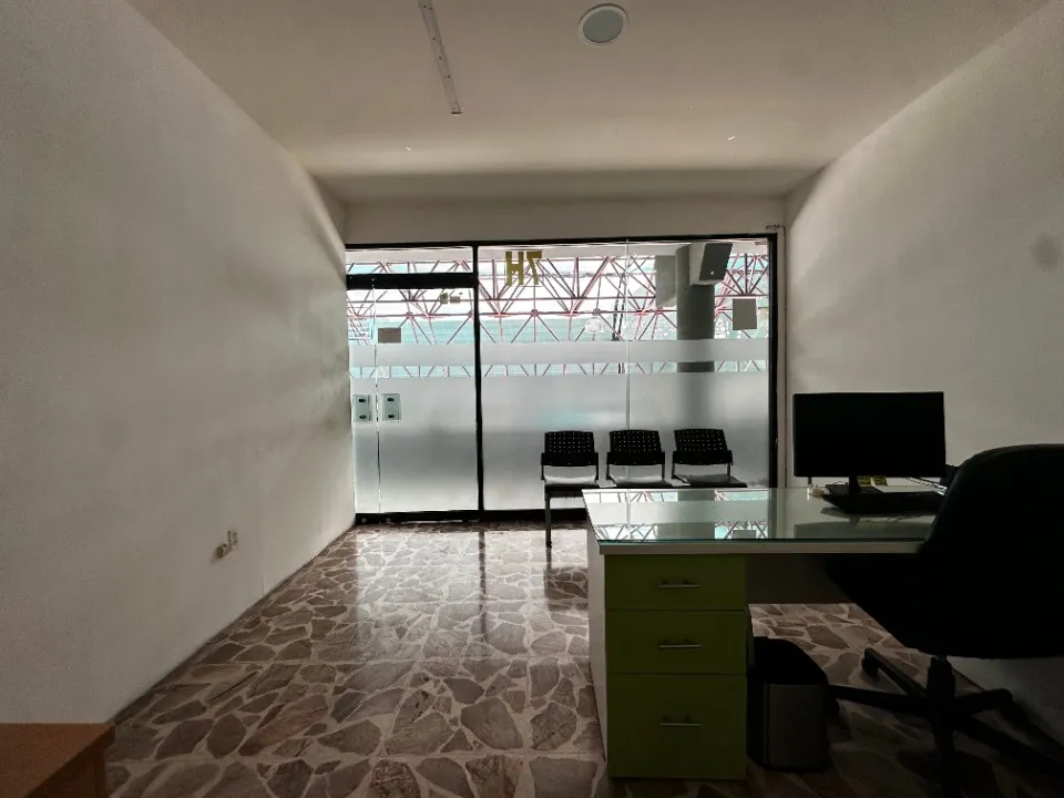 Foto 3 de Local Comercial en venta en Avenida Ignacio L Vallarta, Vallarta Poniente, Guadalajara