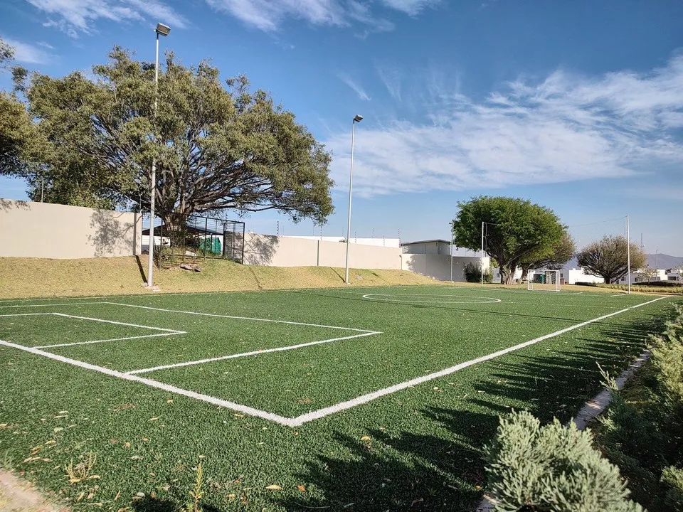 Foto 5 de Casa en RENTA, El Edén, Tlajomulco. Frente a parque y cancha de padel.