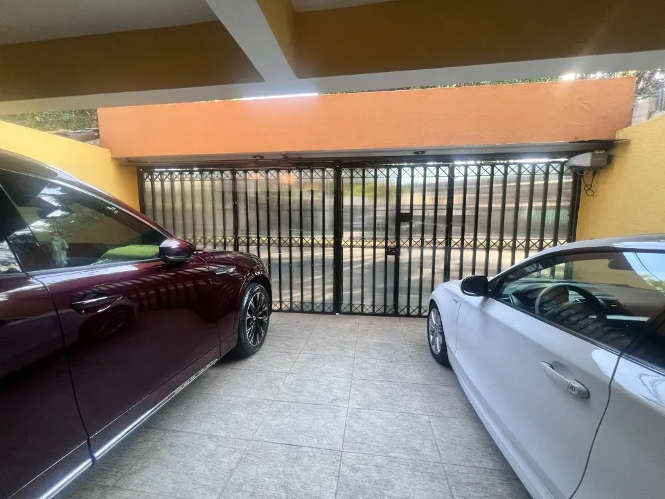 Foto 3 de CASA EN VENTA EN COLONIA MONUMENTAL – GUADALAJARA