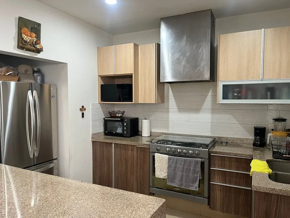 Foto 9 de Casa en Venta en Ciudad Granja - Calzada de los Cipreses 56