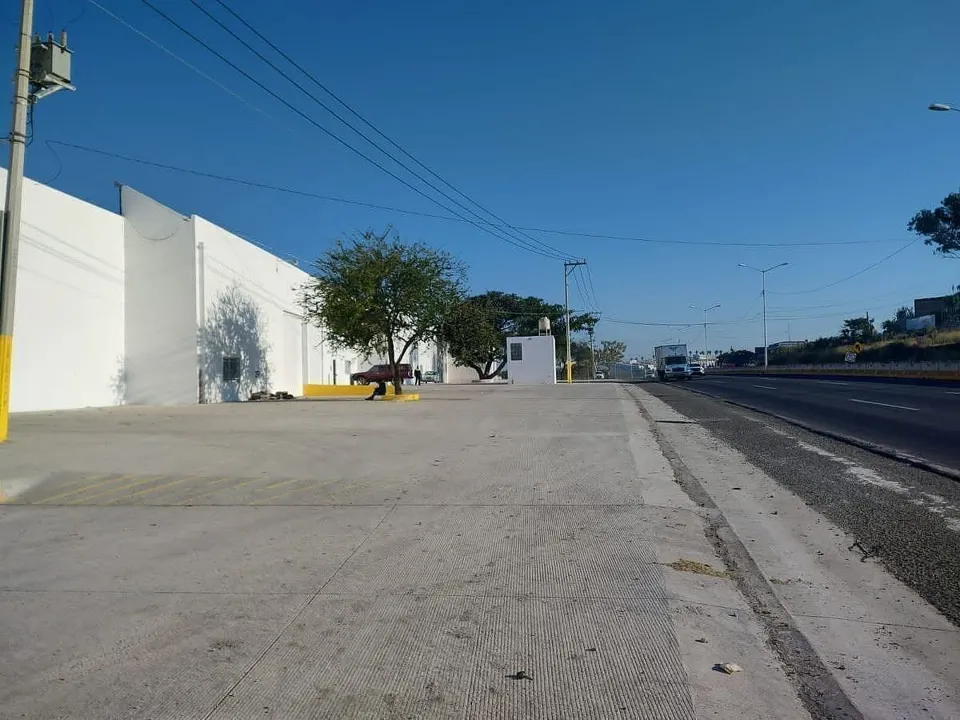Foto 2 de BODEGA 4 EN RENTA EN NUEVO PERIFERICO ORIENTE, COLINAS DE TONALÁ, TONALÁ, JAL.
