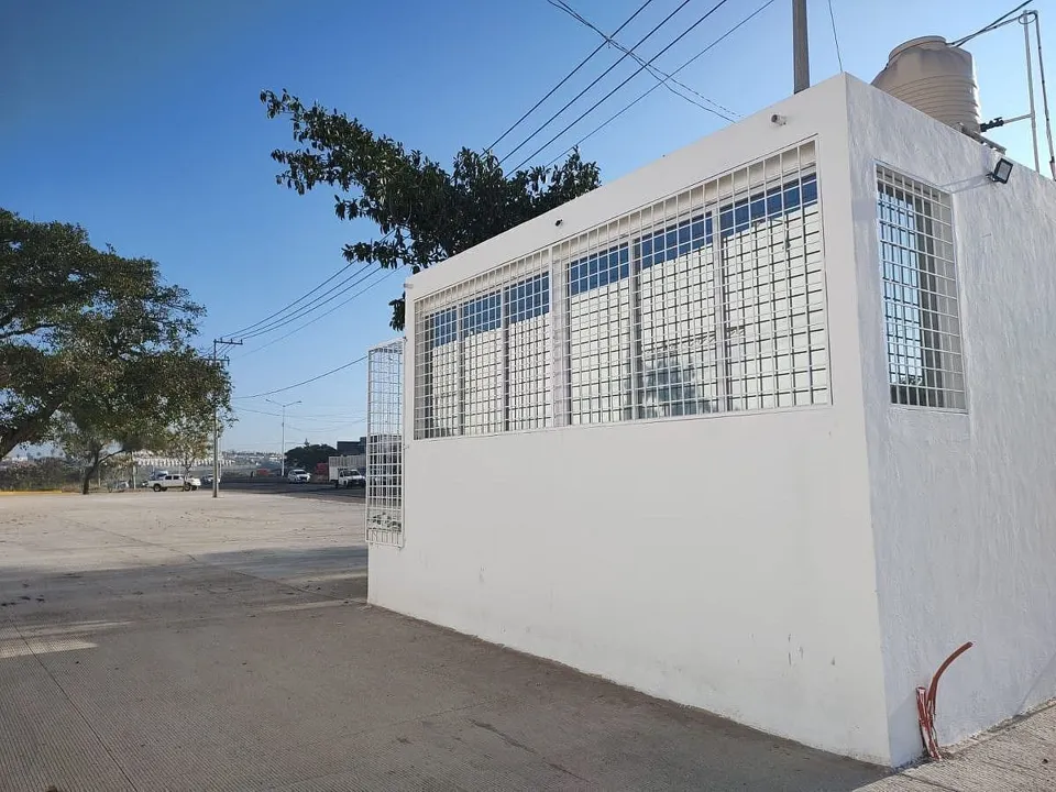 Foto 4 de BODEGA 4 EN RENTA EN NUEVO PERIFERICO ORIENTE, COLINAS DE TONALÁ, TONALÁ, JAL.